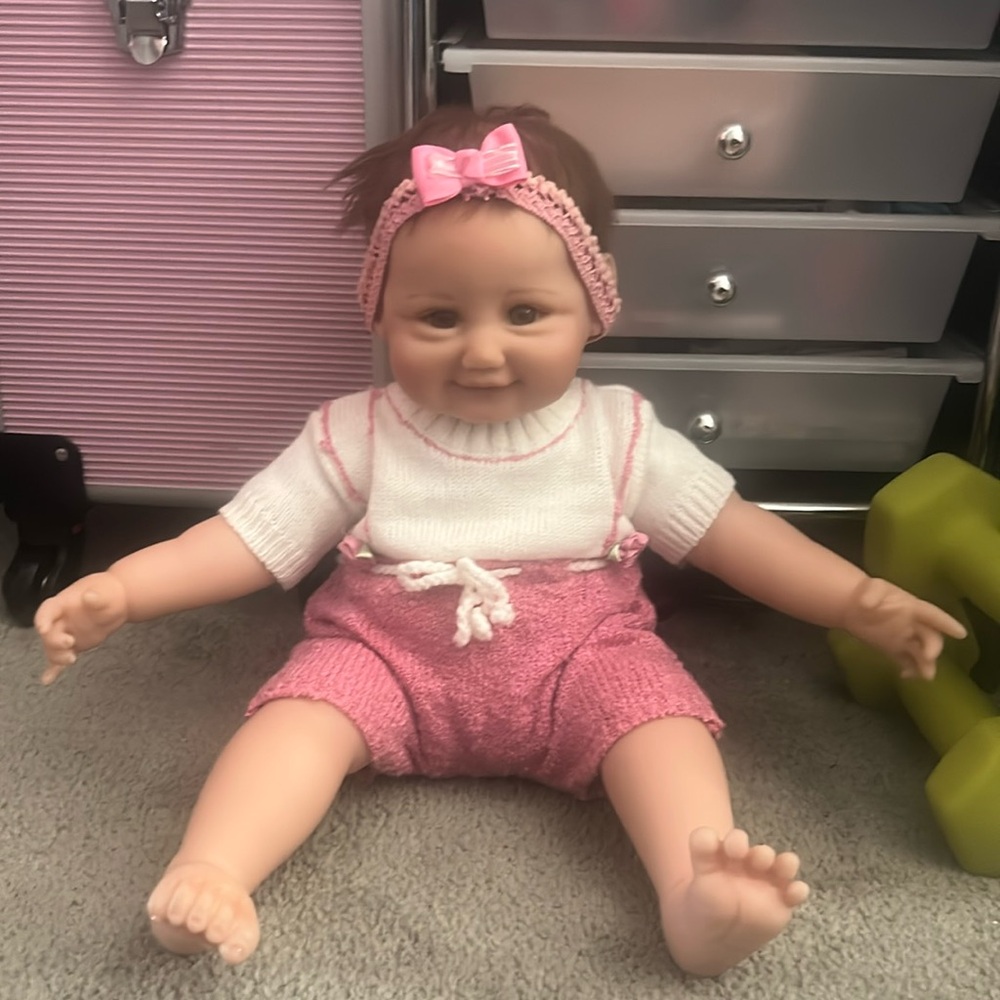 REALISTIC FAKE REBORN BABYDOLL